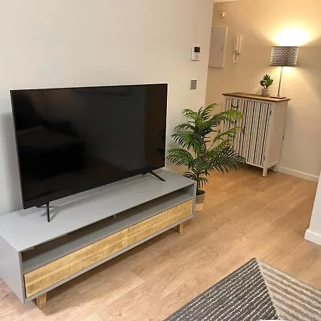 Céntrico Patio Chill Out-prime Video * Zaragoza